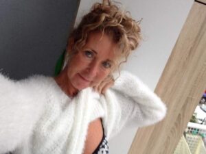 Jasmin aus Stuttgart – Profilbild