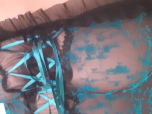 Mia aus Leverkusen mit natürlicher Ausstrahlung