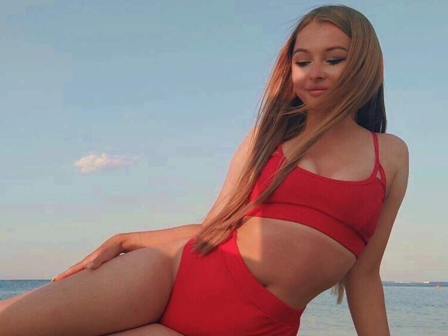 Molly aus Hagen mit natürlicher Ausstrahlung