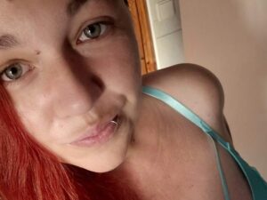 Julie Profilbild für echte Dates in Freiburg